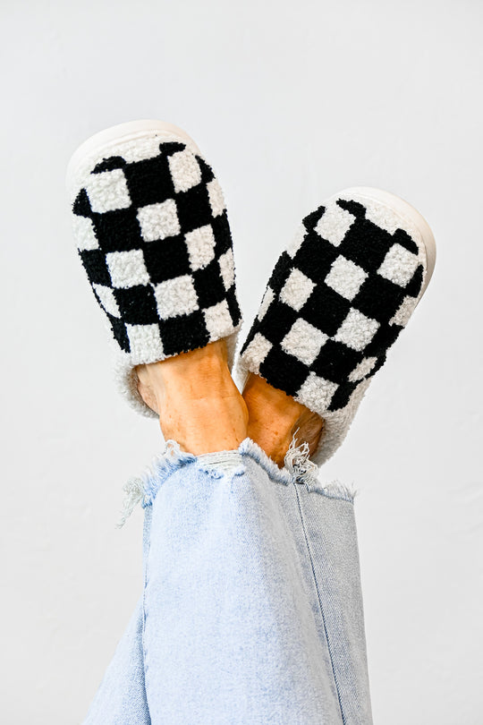 Checkered Slippers - Friends Market Boutique