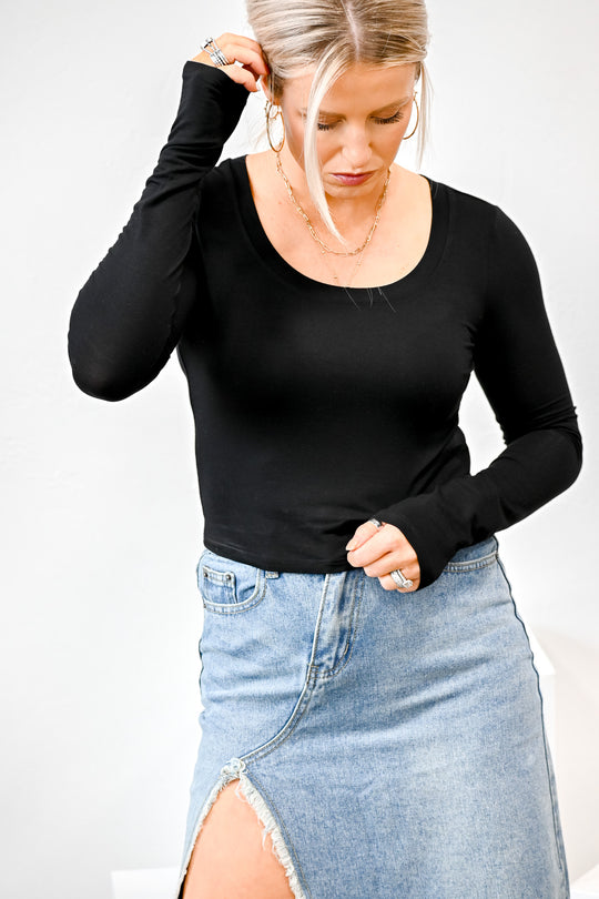 Mia Top - Friends Market Boutique