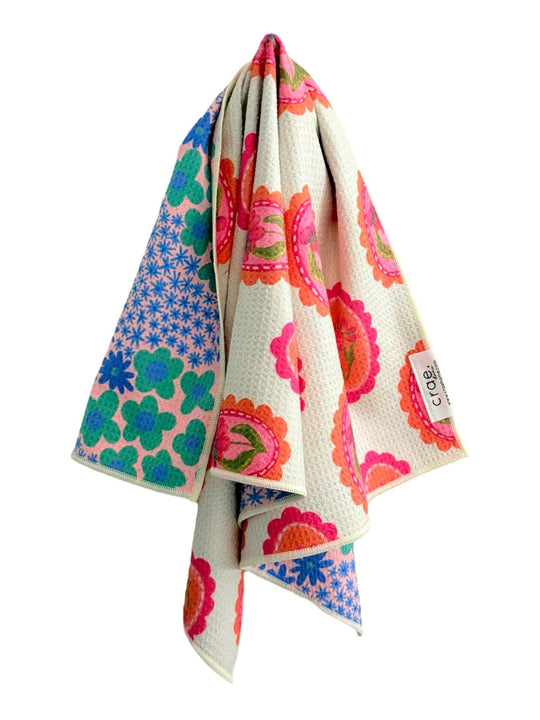 Marilyn: Reversible Hand Towel: Cream/Purple / 19x29 / Hand Towel