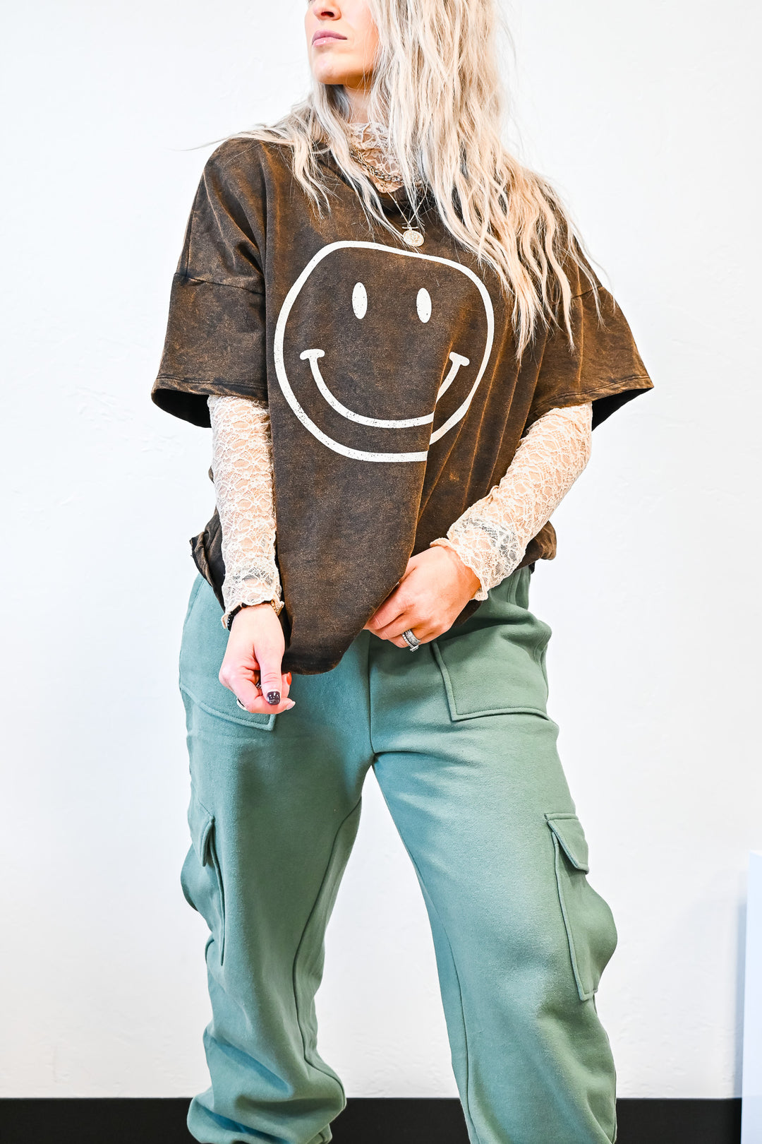 Smile Tee - Friends Market Boutique