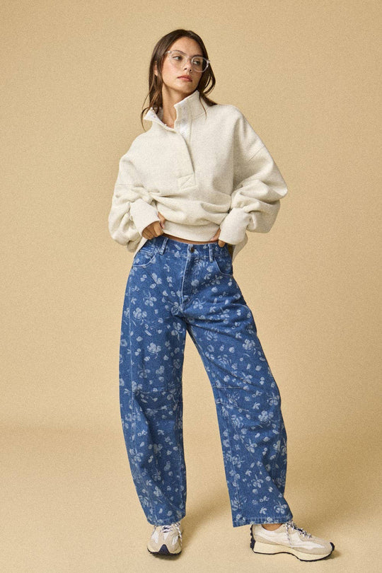 PT18729 - High Collar Half Button-Up Relaxed Fit Pullover: Red / S-M-L (2-2-2)