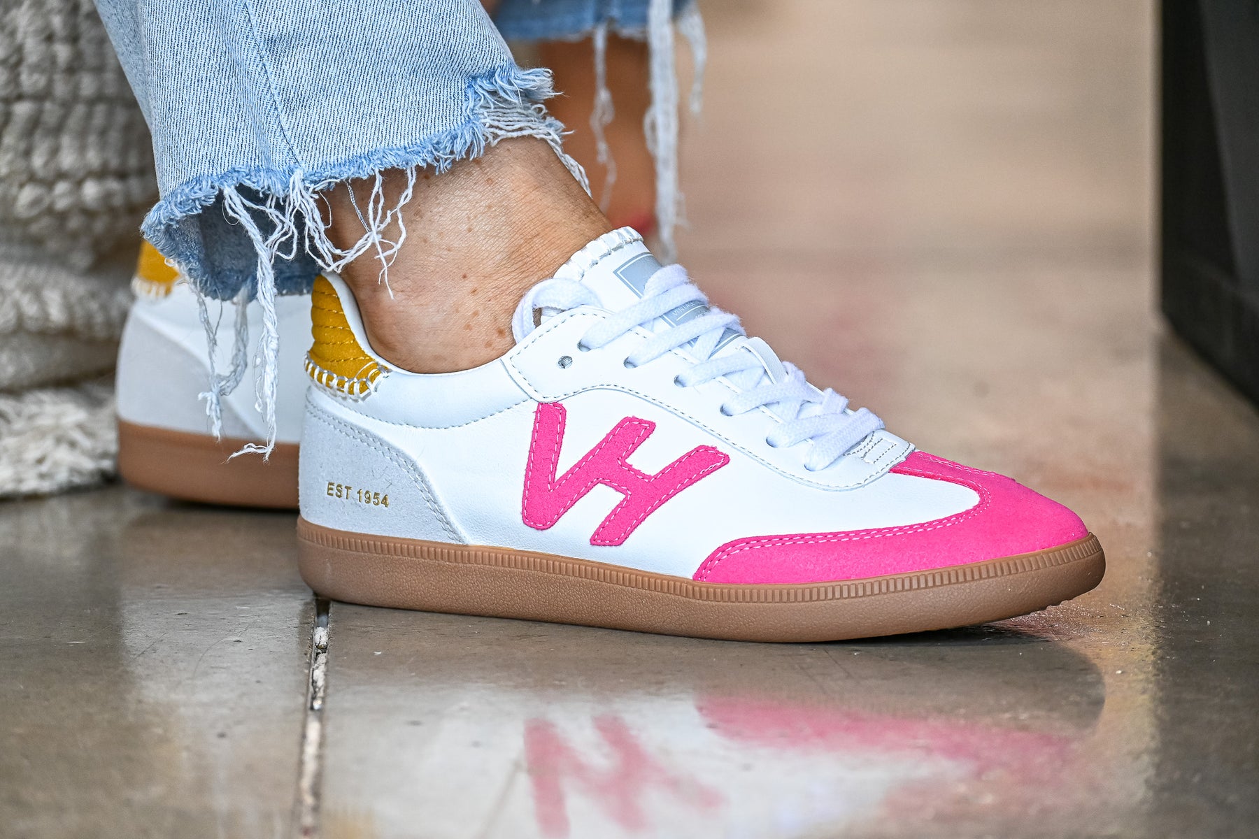 vintage-havana-sneakers-for-